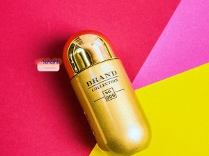 عطر کارولینا هررا 212 وی آی پی زنانه برند کالکشن 009 - عطر بهشتی