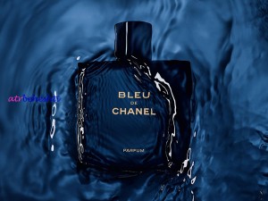 اسانس گرمی بلو شنل - عطر بهشتی