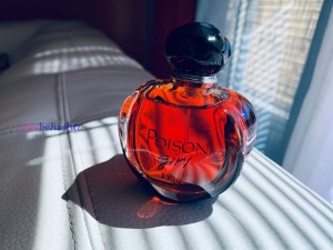عطر گرمی پویزن گرل دیور - عطر بهشتی