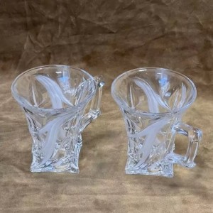 فنجان لیزا موری