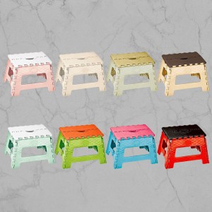 چهارپایه پلاستیکی