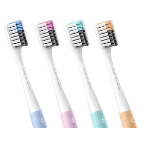 بسته 4 عددی مسواک شیائومی به همراه پک نگهداری Xiaomi Doctor B Bass Toothbrush