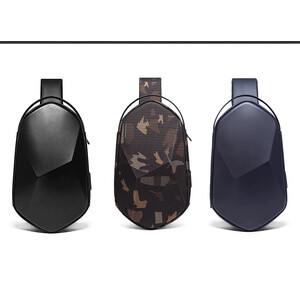 کوله تک بند منشوری با ظرفیت 7.9 اینچ دارای پورت USB 3.0 بانگه BANGE BG-7213 PRISM CROSSBODY BAG (9.7")