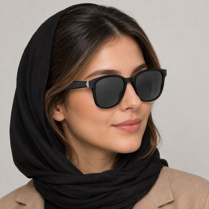 عینک آفتابی مشکی هوشمند زنانه