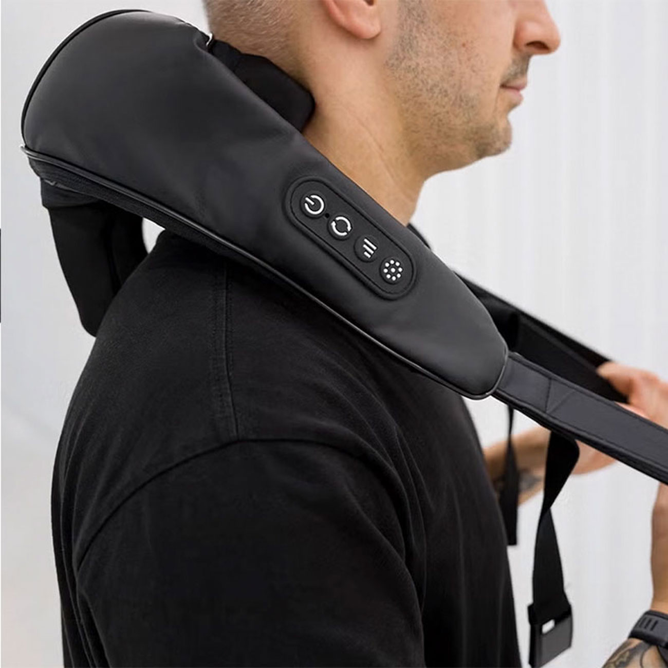 استفاده از ماساژور روی گردن