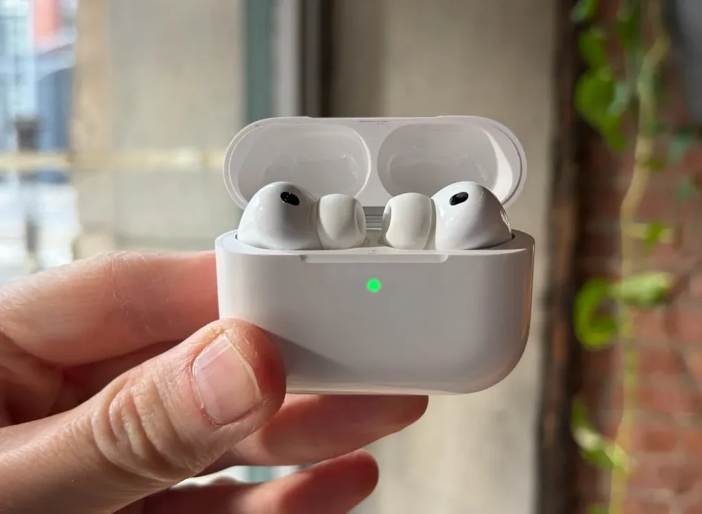  بررسی AirPods Pro 3 بعد از سه ماه استفاده — همان ارتقایی که کاربران انتظارش را داشتند