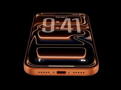 همه چیز درباره درگاه USB-C آیفون ۱۷؛ چه وسایلی را می‌توانید به آن وصل کنید؟