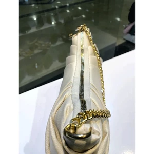 کیف دستی و دوشی زنانه کروسان زنجیردار
