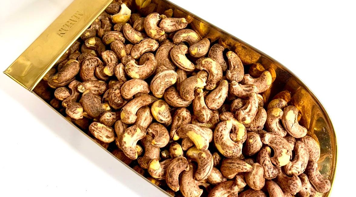 بادوم هندی با پوست کبابی