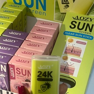 ضد آفتاب استیکی Aozy