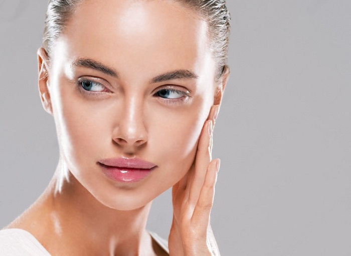 چگونه در خانه پوستی شفاف و درخشان داشته باشیم؟