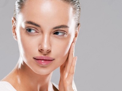 چگونه در خانه پوستی شفاف و درخشان داشته باشیم؟