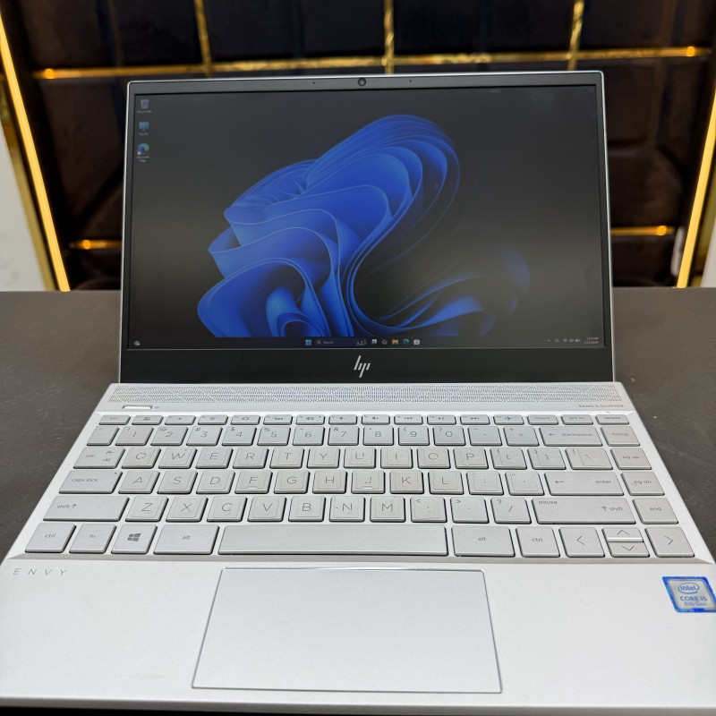 Hp Elitebook 845 G7 (استوک)