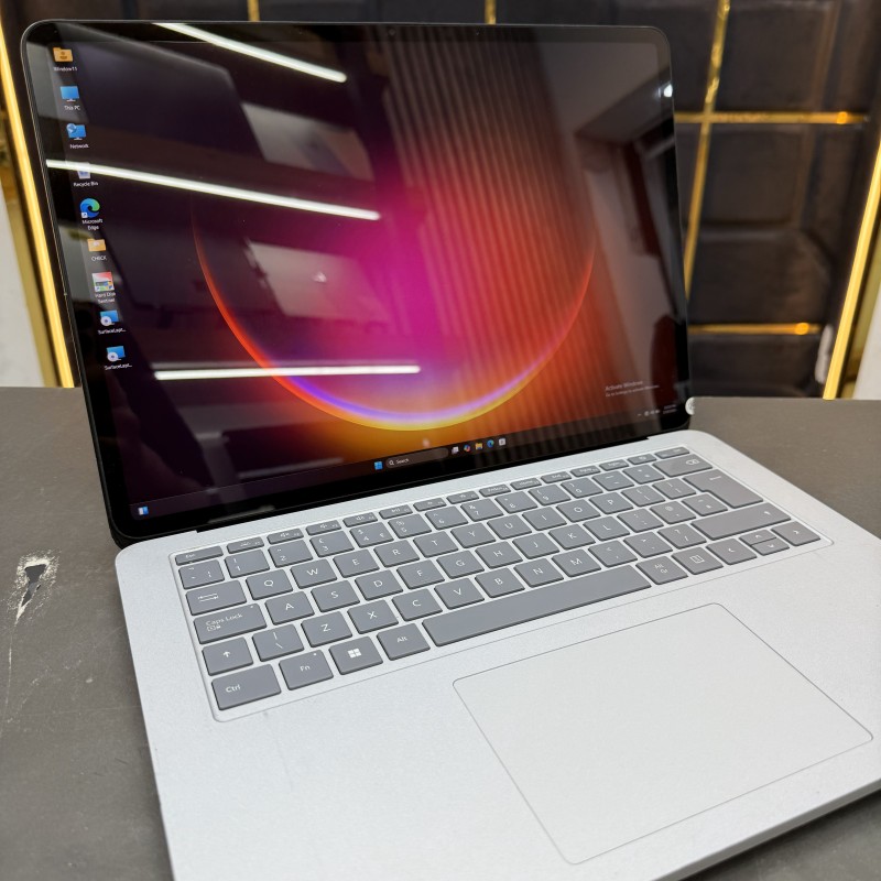 surface studio 1 (استوک)