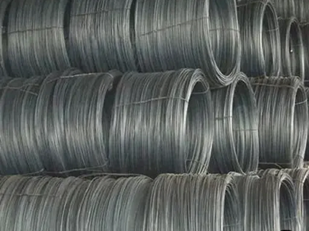 سیم آرماتوربندی نرم بهتر است یا سفت؟ تفاوت‌ها و راهنمای انتخاب