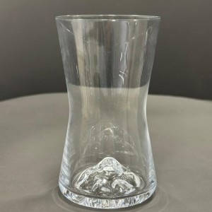 لیوان کریستال صخره ای