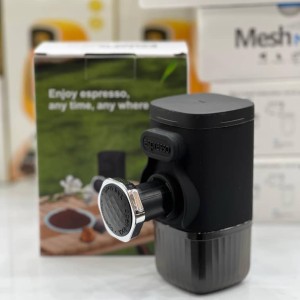 اسپرسوساز دستی قابل حمل