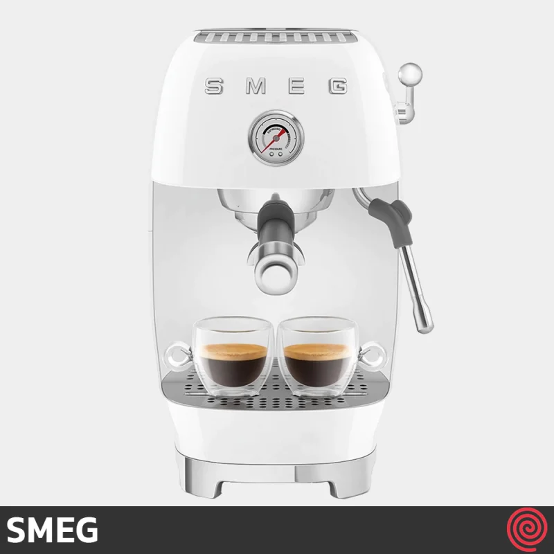 اسپرسو ساز اسمگ مدل SMEG ECF03WH | رنگ سفید با فشار 19 بار