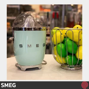 آب مرکبات گیر تک کاره اسمگ مدل SMEG CJF01PG | رنگ سبز پاستلی