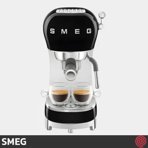 اسپرسو ساز اسمگ مدل SMEG ECF02BL | رنگ مشکی براق با فشار 15 بار