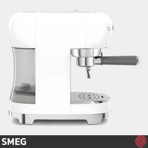 اسپرسو ساز اسمگ مدل SMEG ECF02WH | رنگ مشکی براق با فشار 15 بار