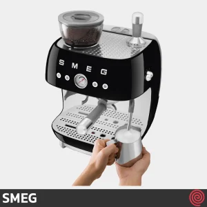 اسپرسو ساز اسمگ مدل SMEG EGF03BL | رنگ مشکی براق با فشار 20 بار