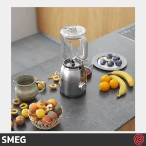 مخلوط کن تک کاره اسمگ مدل Smeg BLF01SV | رنگ نقره ای با توان 800 وات