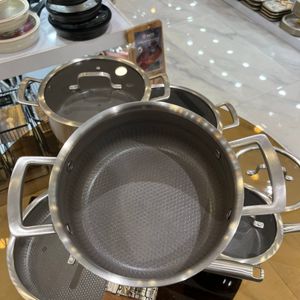 سرویس قابلمه استیل کف لیزری MGS