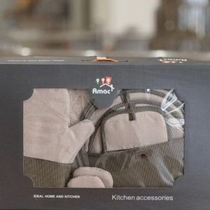 سرویس 11 پارچه دستگیره و پیش بند کرم Amac