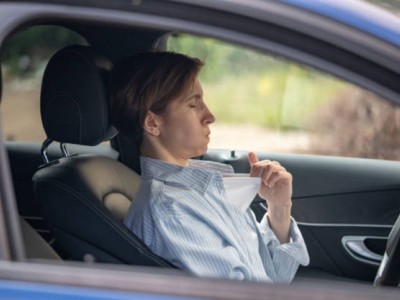 چگونه از گرم شدن صندلی های چرمی خودرو جلوگیری کنیم؟