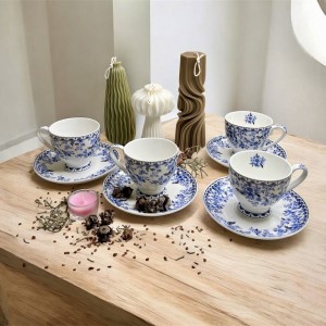 فنجای چای چینی ، خاک کائولین