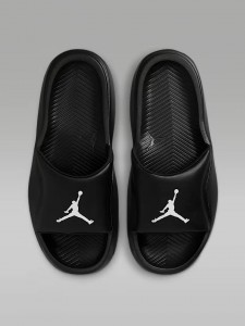 دمپایی نایک