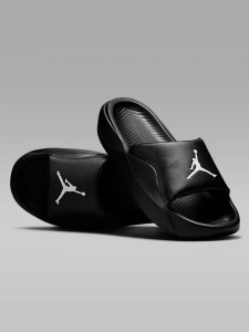 دمپایی نایک