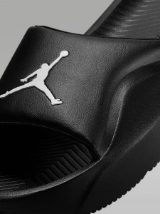 دمپایی نایک