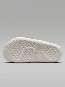 دمپایی نایک