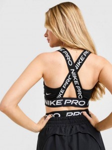 نیم تنه نایک