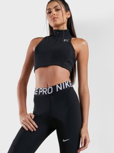 نیم تنه نایک