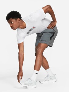 شلوارک نایک