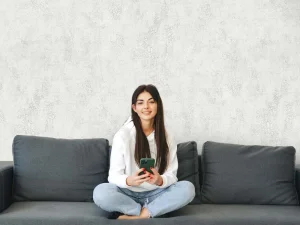 آلبوم کاغذدیواری کربن 1 طرح پتینه نقره‌ای کد ۱۰۱۰۶