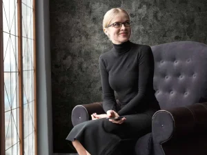 آلبوم کاغذدیواری کربن 1 طرح پتینه مشکی کد ۱۰۱۲۰