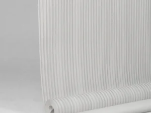 کاغذ دیواری کربن2/carbon طرح راه راه نقره‌ای کد ۱۰۱۸۲