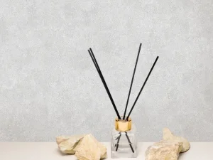 کاغذ دیواری کربن2/carbon طرح پتینه نقره‌ای کد ۱۰۱۹۰