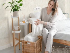 کاغذ دیواری کربن 3/carbon3 طرح رگه‌دار کرم کد ۱۰۲۸۷