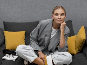 کاغذ دیواری طرح جودون / بافت خاکستری کد ۱۰۳۵۰