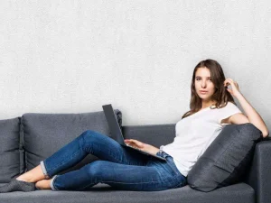 کاغذ دیواری هاش دو او H2O طرح ساده خاکستری / کد 913G