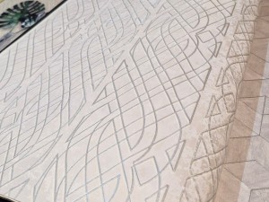 کاغذ دیواری طرح هندسی مورب روشن