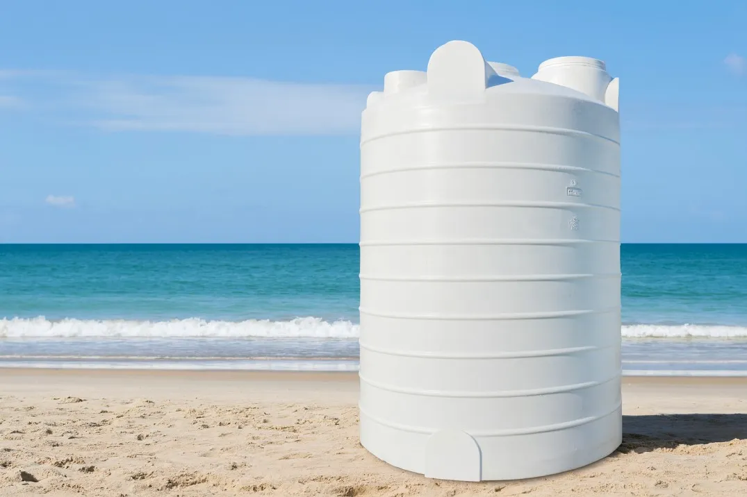 مخزن آب 8000 لیتری عمودی سه لایه آنتی باکتریال تهران پلیمر یارا