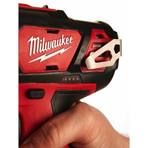 دریل پیچ گوشتی میلواکی مدل M12 BDDX