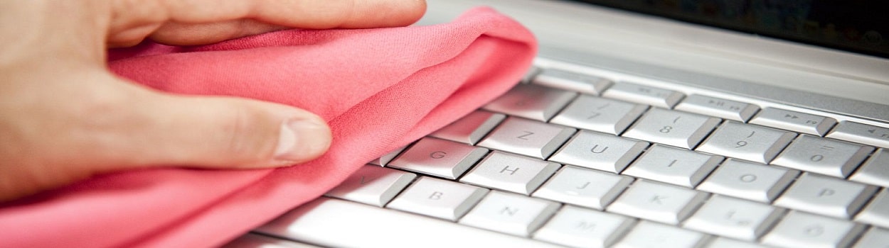 104- چگونه کیبورد لپ تاپ خود را تمیز کنیم؟