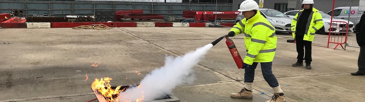 چگونه از کپسول آتش نشانی استفاده کنیم؟ (108)